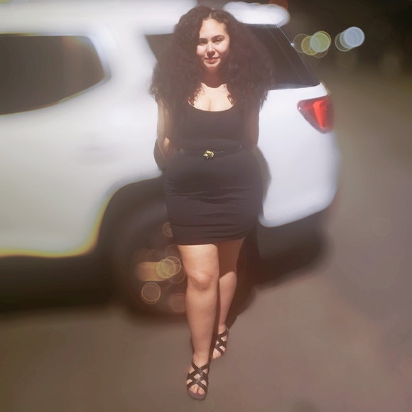 Meet your Posher, Willow - Picture 4 of 7